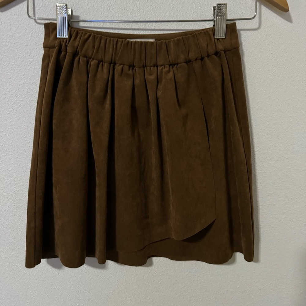 Aritzia Wilfred Free Nescher Mini Skirt Brown Faux Vegan Suede Wrap Classic-XS
